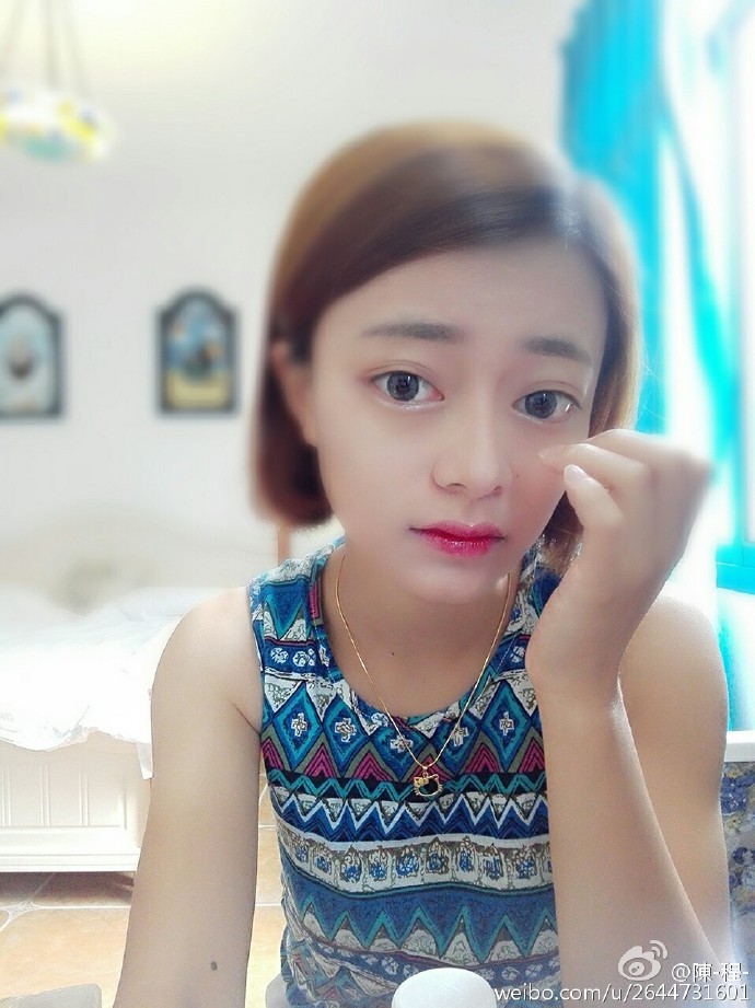 黑凤梨n的主播照片