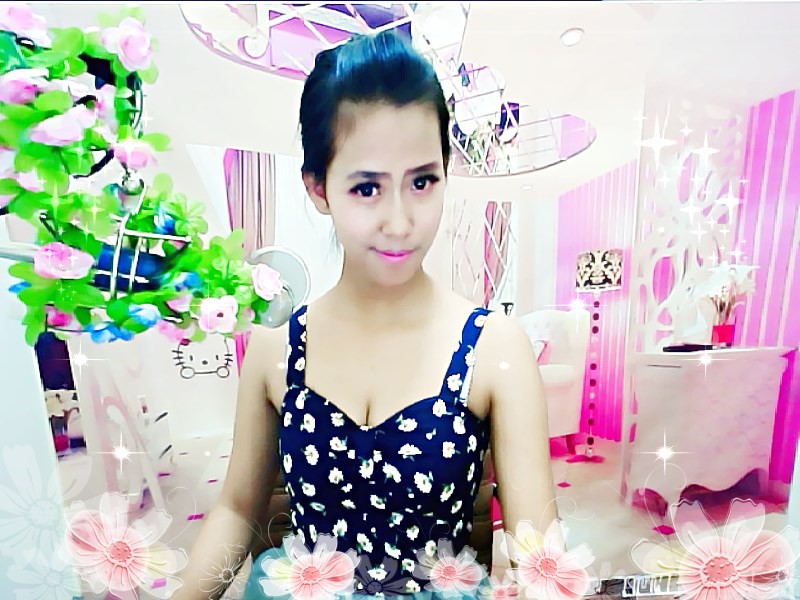 ╰妍小妖゜的主播照片