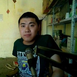 娱家正能量歌手子康主播照片