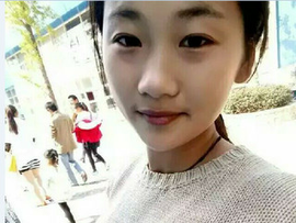 萝莉女主播照片