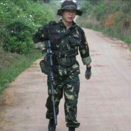 碰咑鬼主播照片