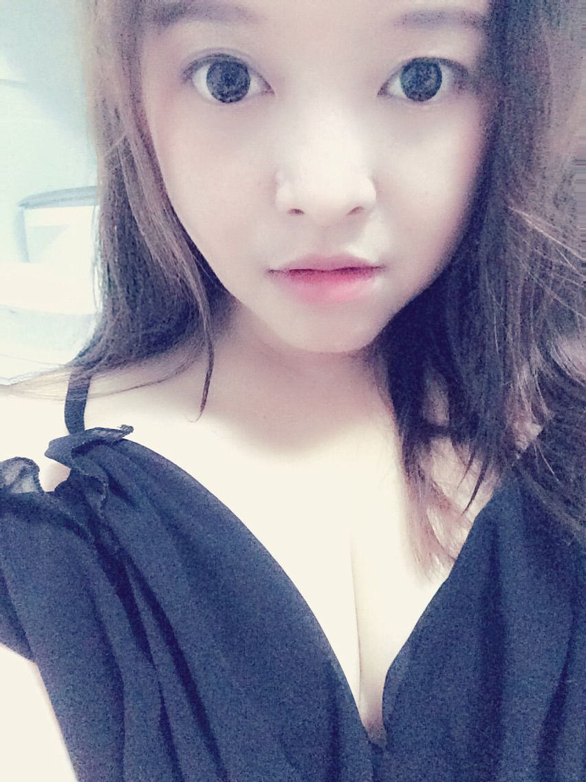 我是穎寶小妖精的主播照片