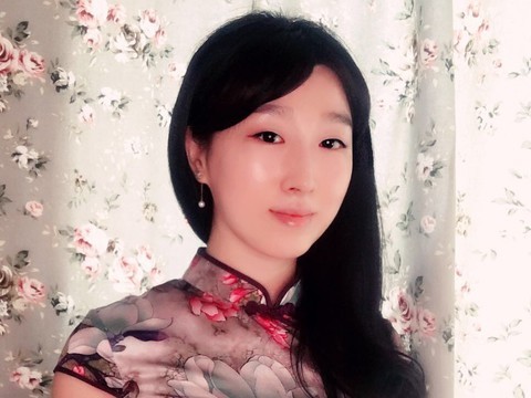 安娜sui海报