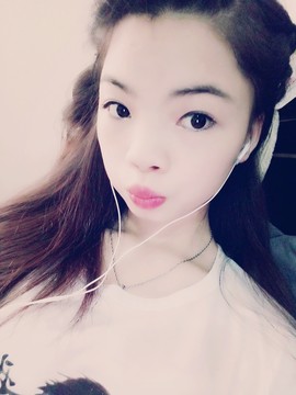 蓉丫头退出了主播照片
