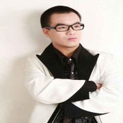 李侃亮