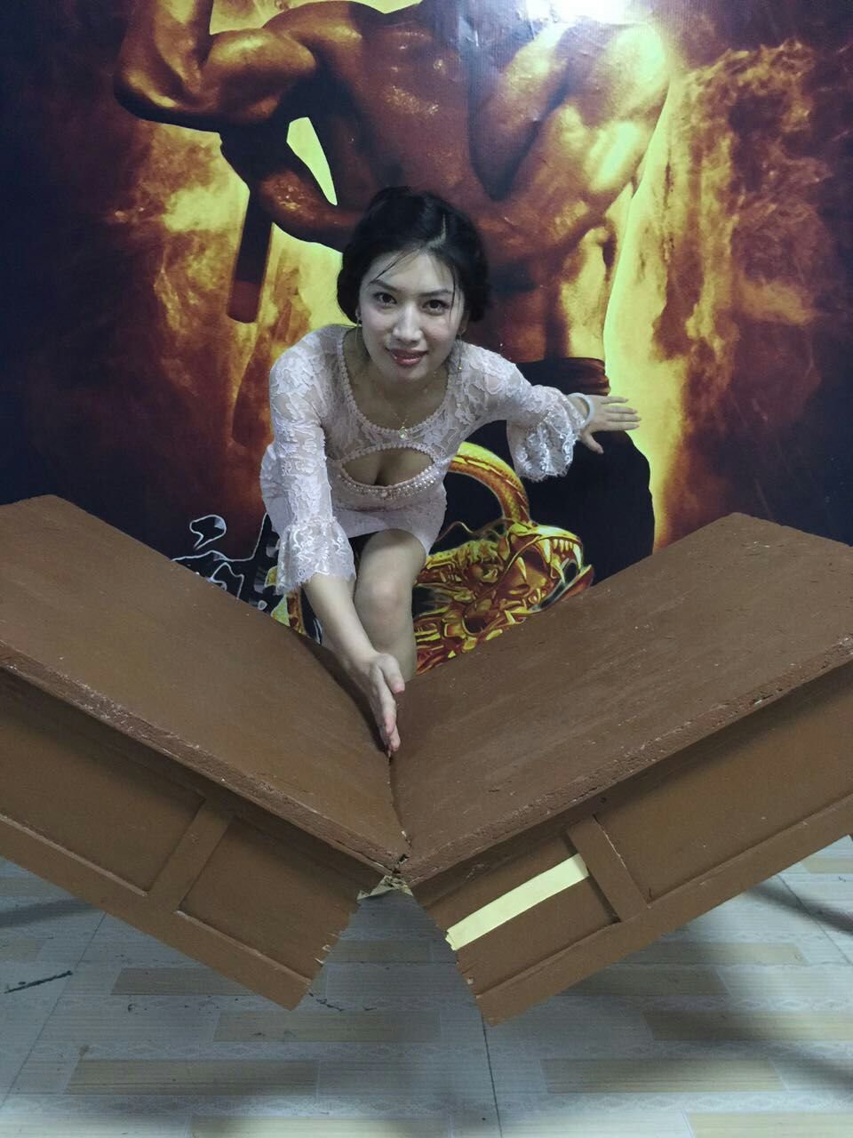 风中的风铃的图片