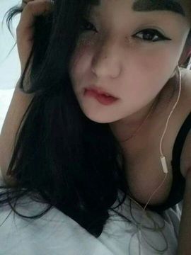 逗逗娃娃鱼主播照片