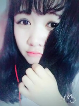 素颜妹纸❣睿萌萌主播照片