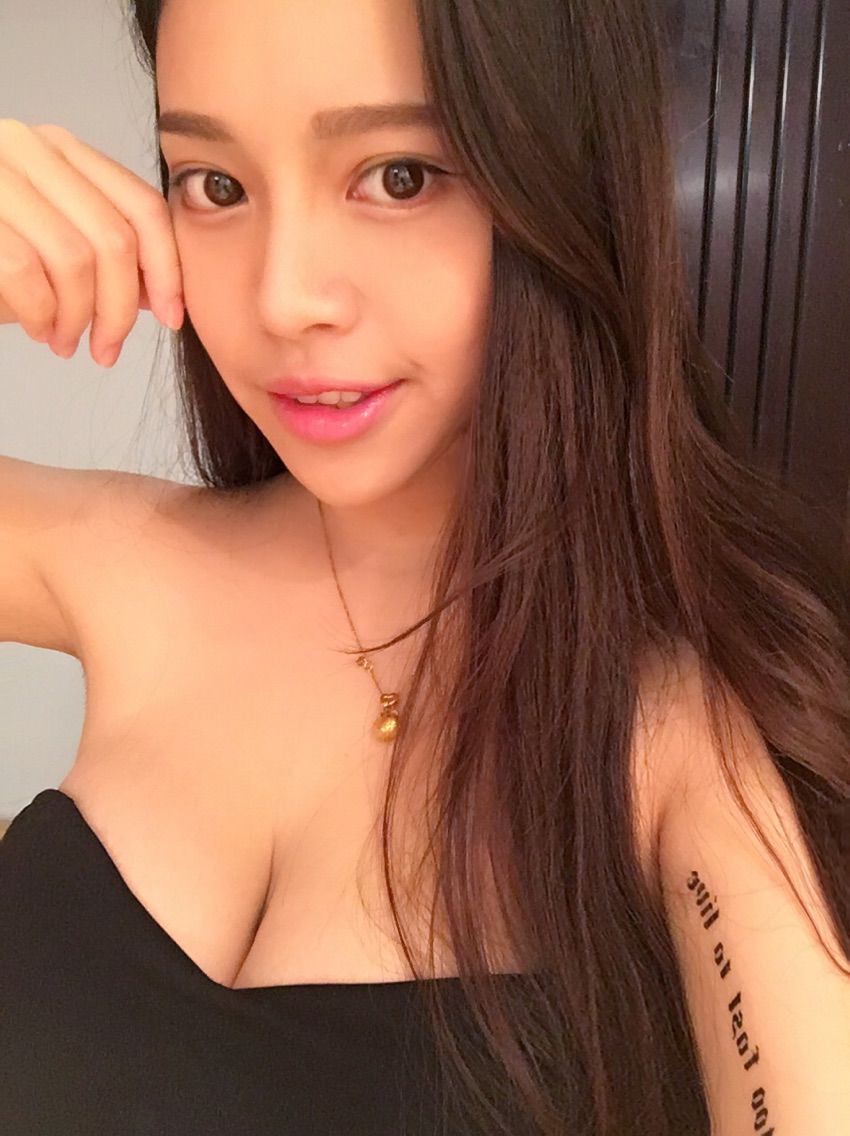 不告诉你小姐姐🦄的主播照片