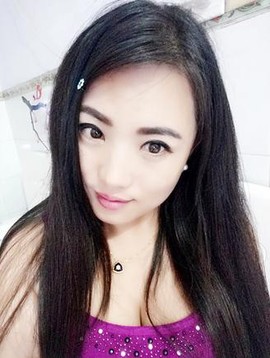 雪离儿主播照片