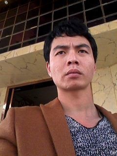 男神777主播照片