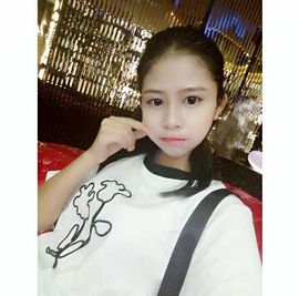 小可爱张梦倩主播照片