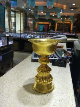 日喀则老凤祥陈总主播照片