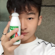 肖翊航的头像