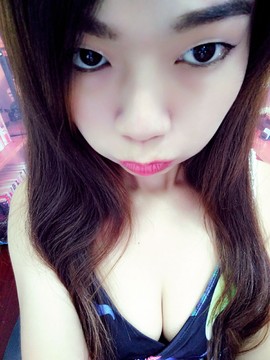 夜雨^V^丝丝透心凉主播照片