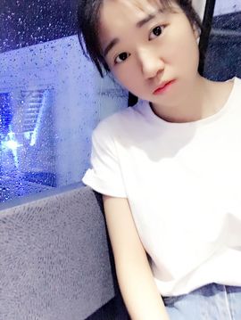 糖小糖♥愿世界和平主播照片