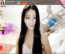亲切家族主播照片