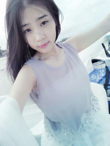 小情绪boss的主播照片
