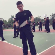 张学巍