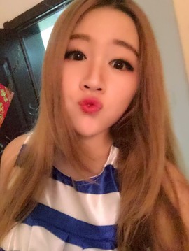 大聆听温主播照片