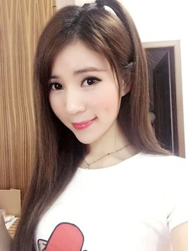 大聆听温主播照片