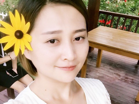 白大妞海报