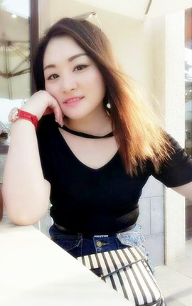 经典翻唱《米拉》主播照片