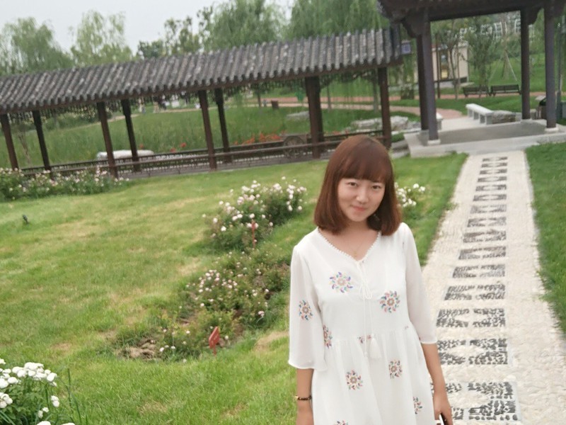 肖大美女的主播海报
