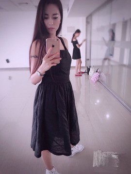 大聆听温主播照片