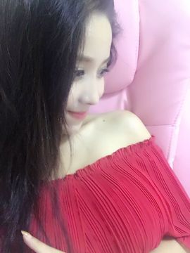 魅丽晴儿主播照片