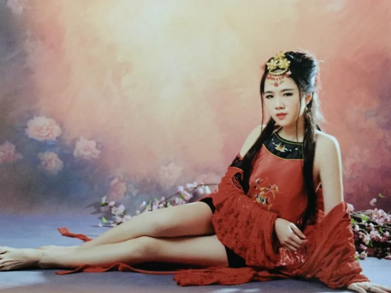 昵称违规，请重新修改的主播海报