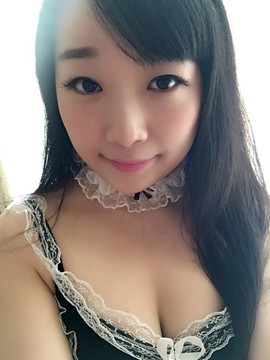 亲切家族主播照片