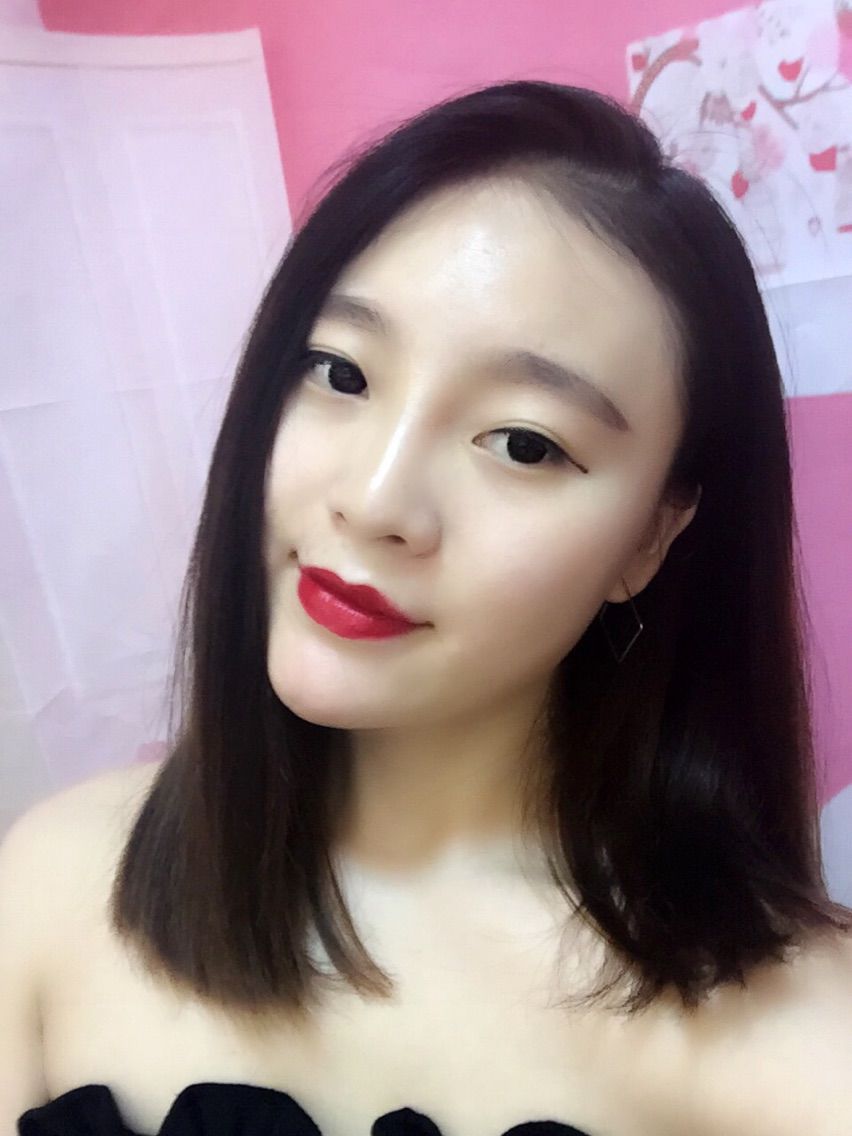 「王不吝停播一个月的主播照片