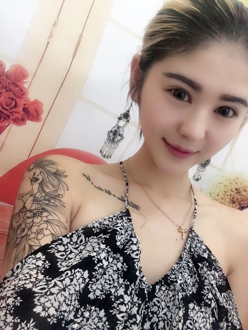 ╰❥丶谁在爱你﹍☂的图片