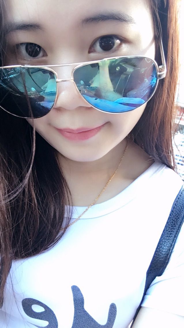 我是胖小薪主播照片