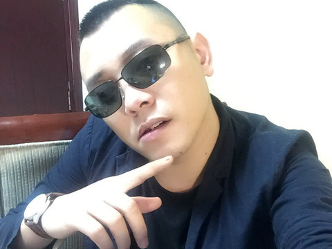 逗比葫芦娃海报