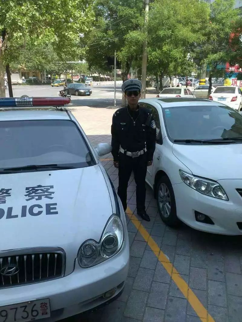 西北狼-主播照片