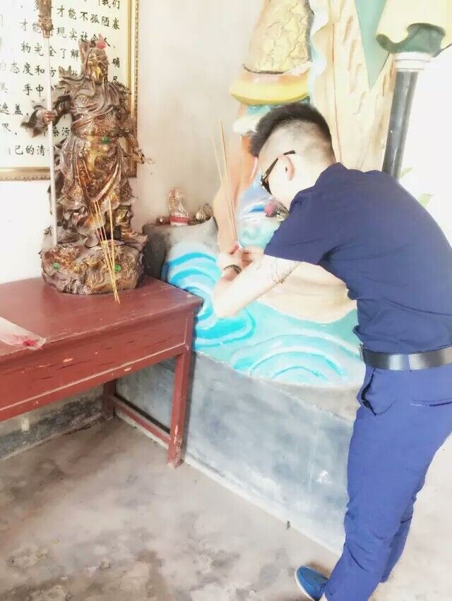 一头新主播的主播照片