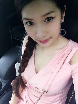 风中的风铃主播照片