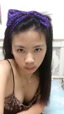 亲切家族主播照片