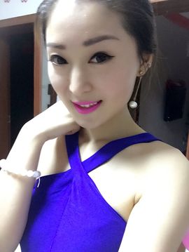 林妹妹不定时直播主播照片