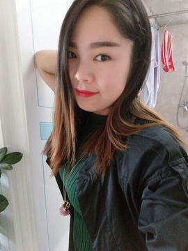 苏致姐姐主播照片