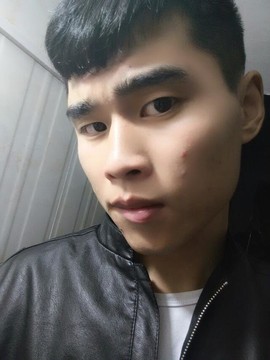 限量版骚年主播照片