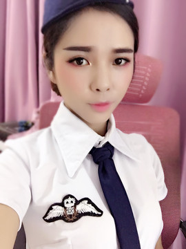 藝ღ小艺艺ღ主播照片
