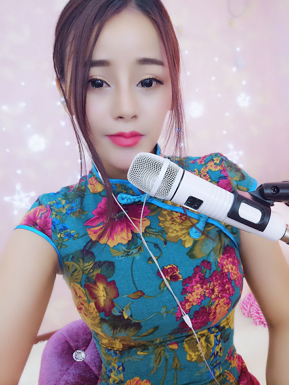 风中的风铃的图片