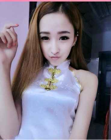 风中的风铃的图片