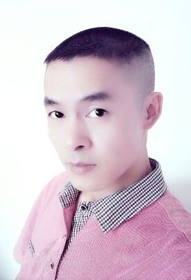 *漫步云端*主播照片