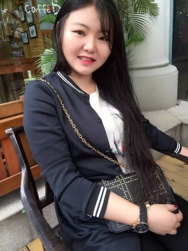 蜜糖底儿主播照片