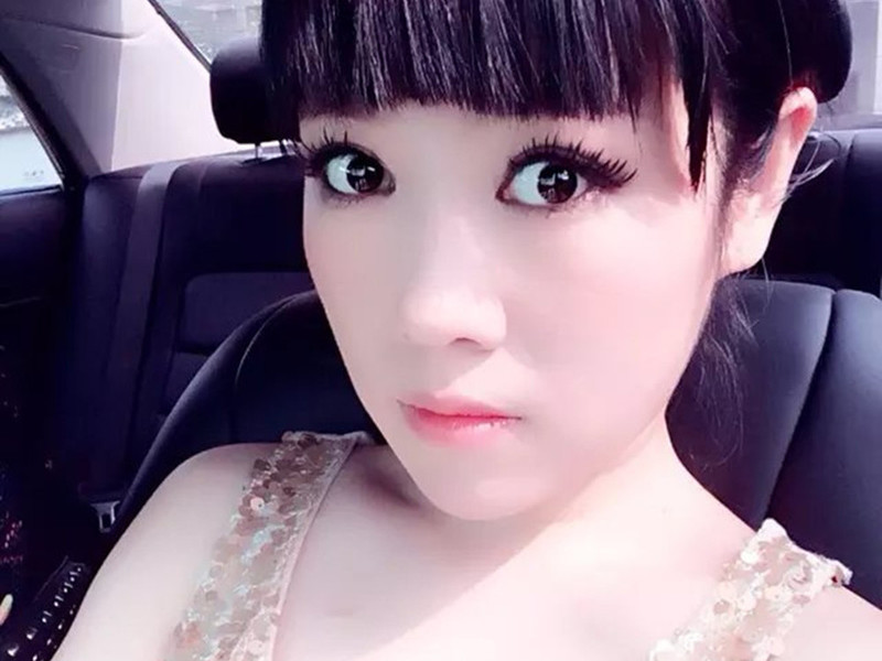 一帘幽小梦的主播海报