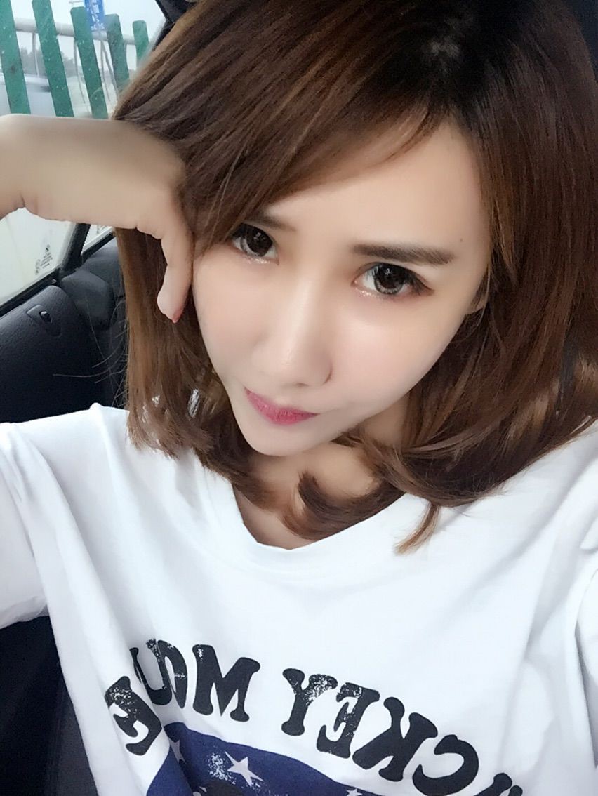 ^朵朵是只猫的主播照片
